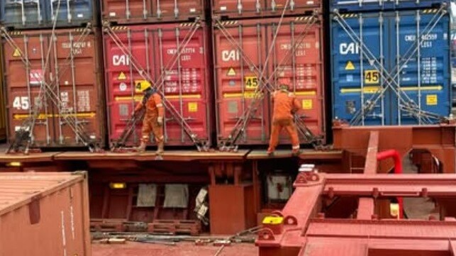 container lashers