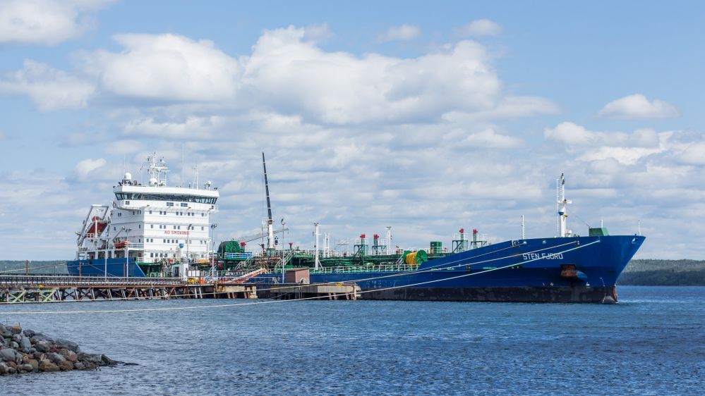 Sten Fjord vessel