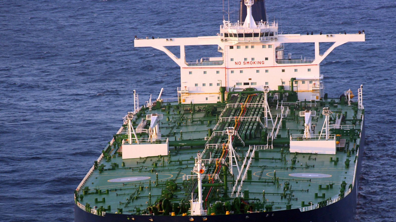 http://maritime-executive.com/media/images/article/Photos/Vessels_Large/Cropped/VLCC-16x9.jpg