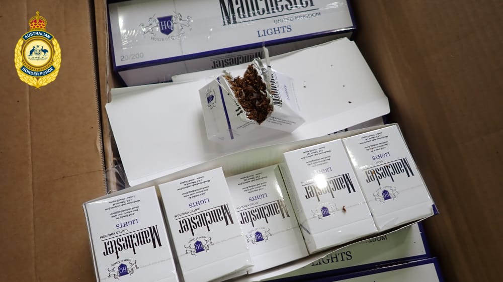 Counterfeit "Manchester" cigarettes (AFP)