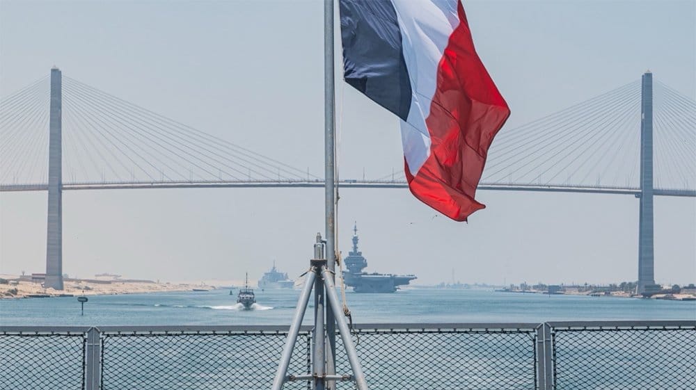 French aircraft carrier and vessels in the Suez Canal