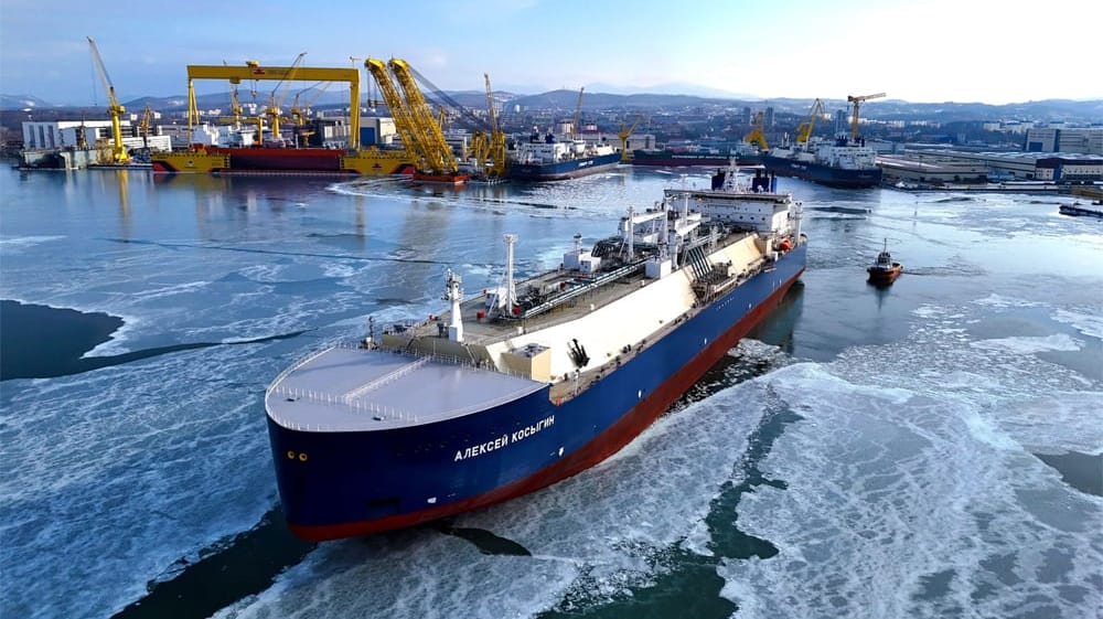 Russia Arc7 LNG gas carrier