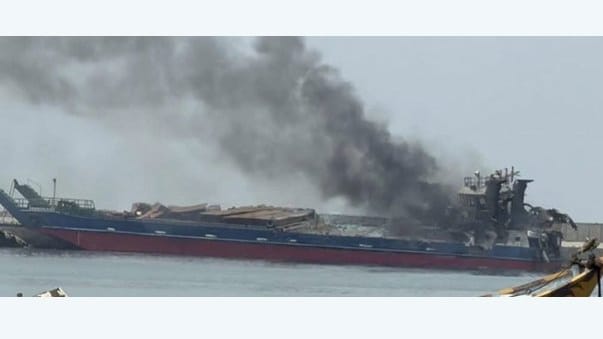 damaged vessel in Yemen