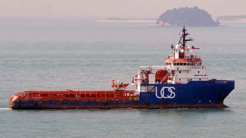 anchor handling offshore tug