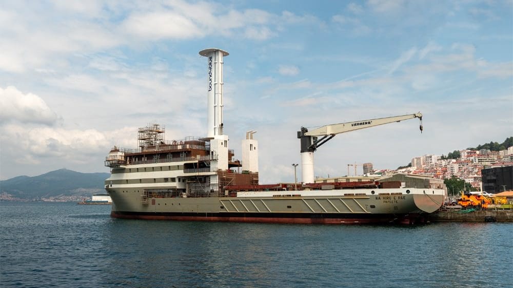 multipurpose cargo vessel 