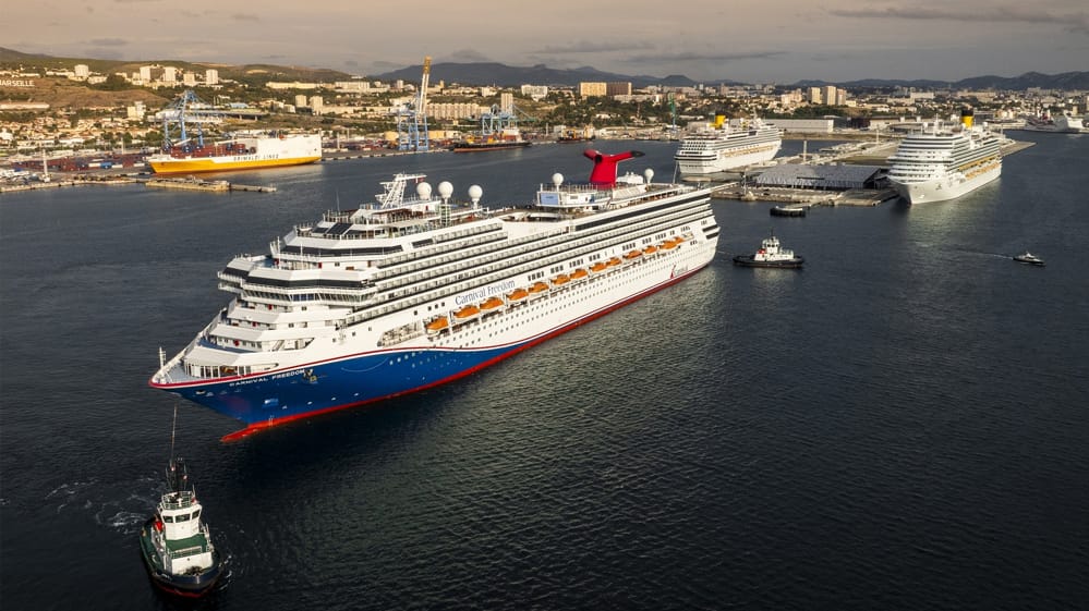 Carnival Freedom cruise ship