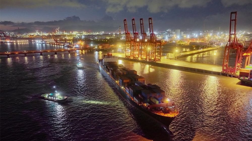 containership departing China for transit of the NSR to UK