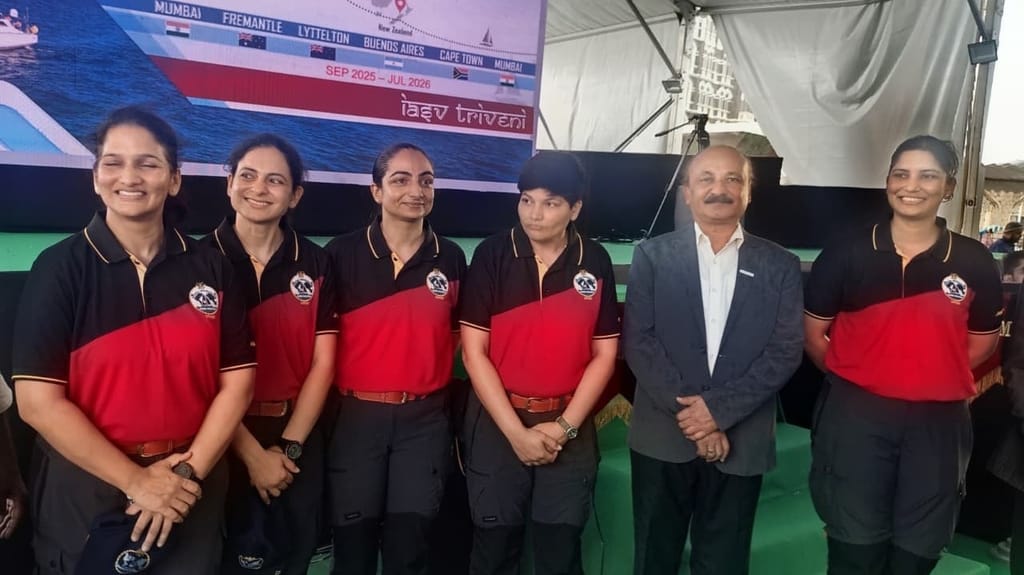 Indian Register of Shipping Congratulates the Crew of IASV Triveni on Successful Completion of the 'Samudra Pradakshina' Expedition