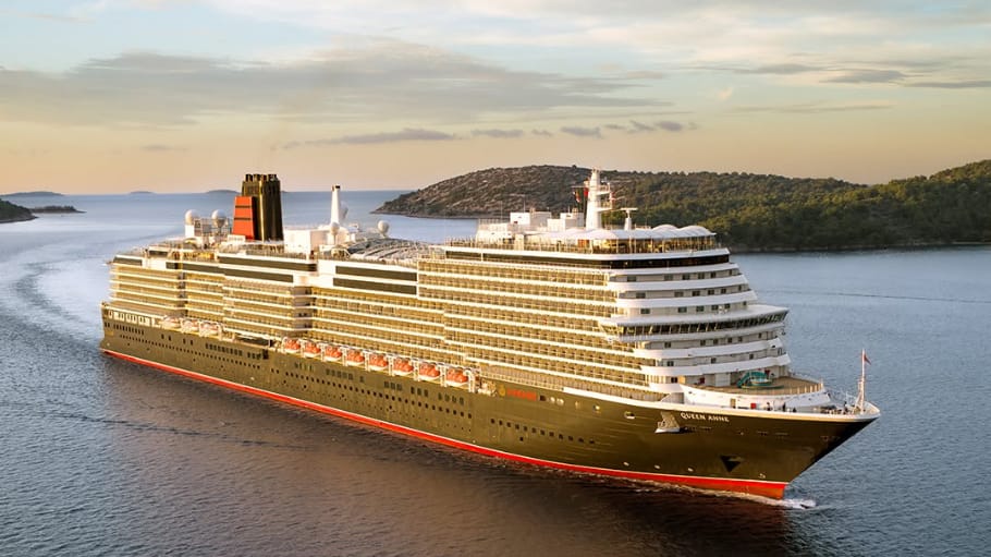 Cunard Cruise ship