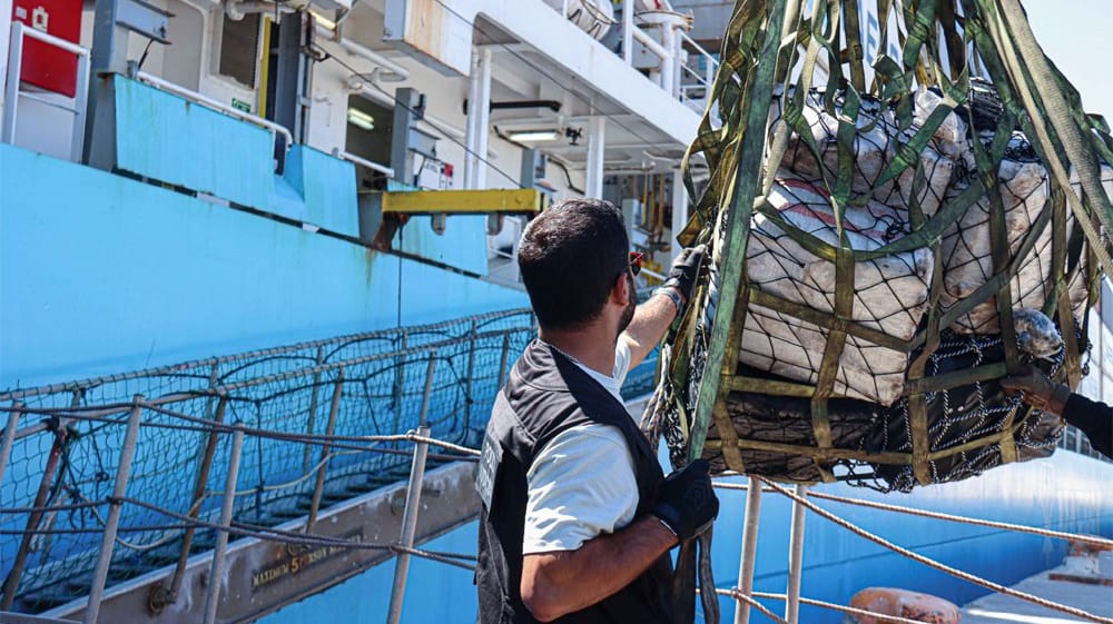seized cocaine offloading from containership
