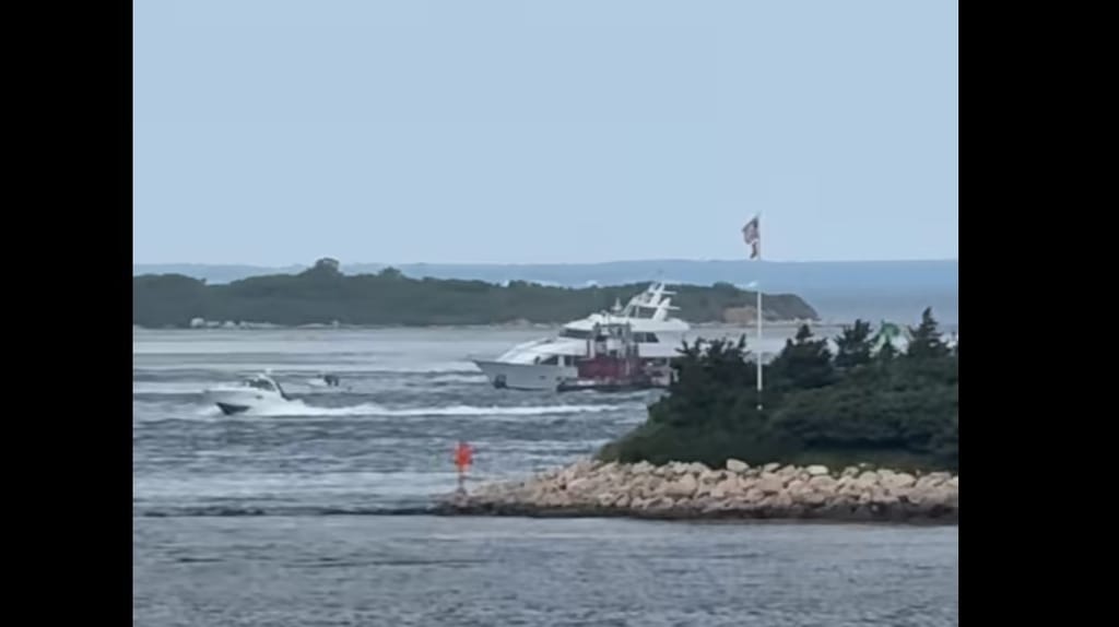 Favor aground off Woods Hole (USCG)