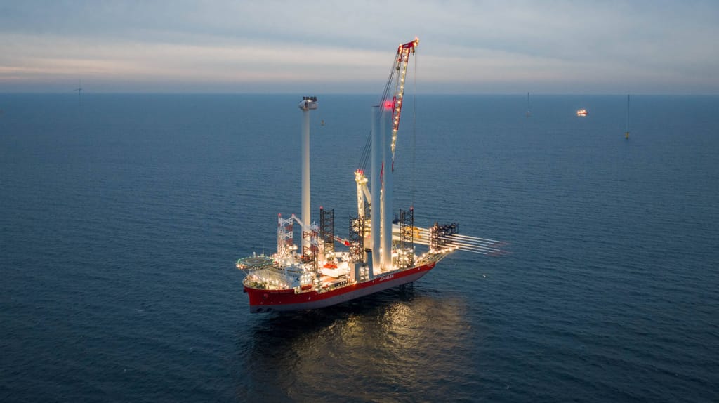 Sister ship Wind Osprey working at sea (Press handout image courtesy Cadeler)