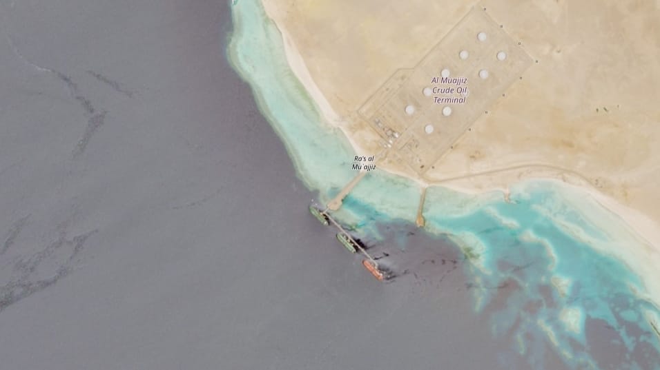 Full berths at Al Muajjiz, south of Yanbu, August 1 (Copernicus / Sentinel-2 / ESA)