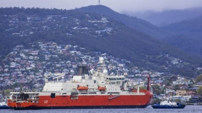 Image source: Rob Blakers / Australian Antarctic Division 