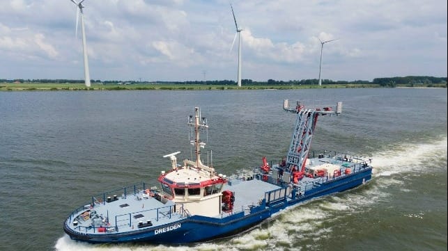 Fire-Fighting vessel 3508 Dresden
