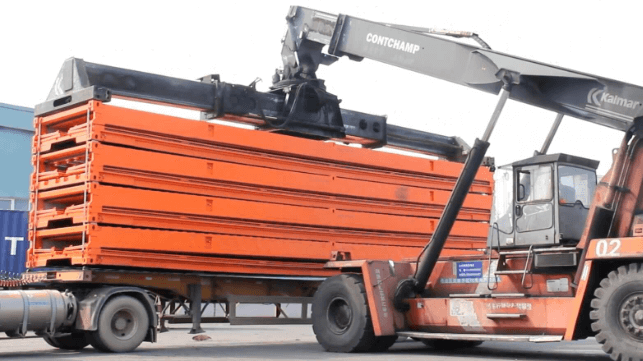 Genflat truck loadout
