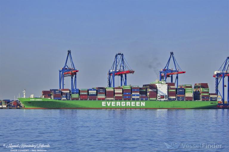 VesselFinder