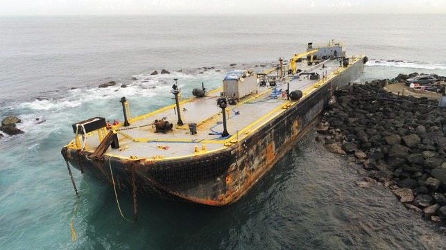 Barge