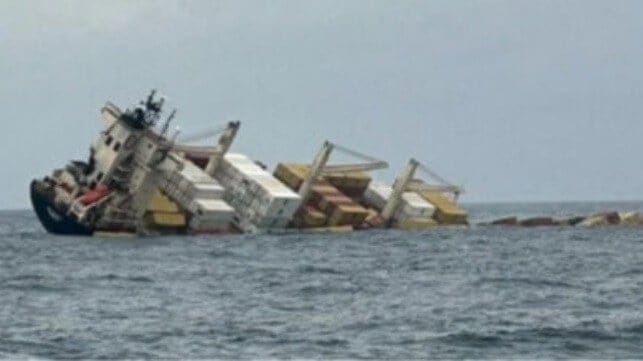 containership sinking