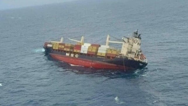 containership sinking