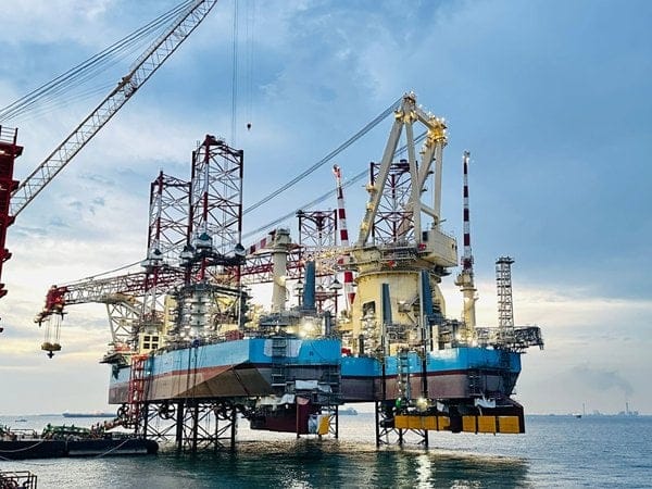 Wind turbine installation vessel