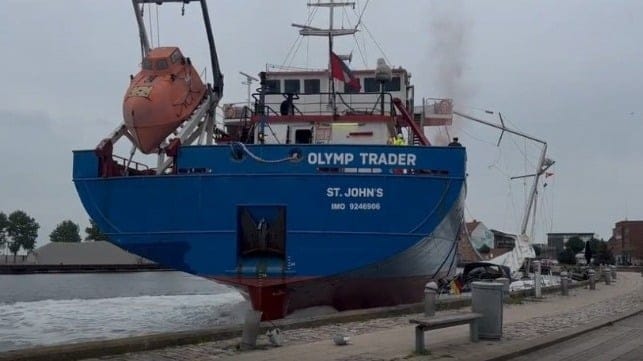 cargo ship hitting sailboat and dock