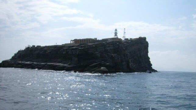 Oman’s Didamar Island Lighthouse mid-channel in the Strait of Hormuz (AMNAS)