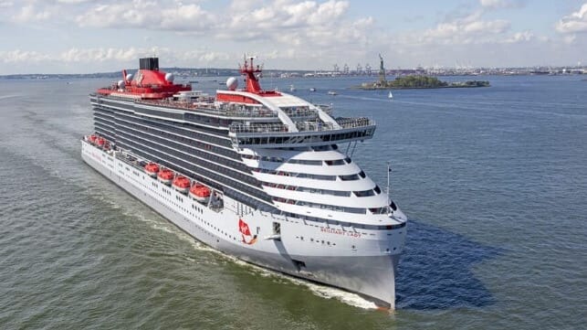 Brilliant Lady cruise ship Manhattan skyline