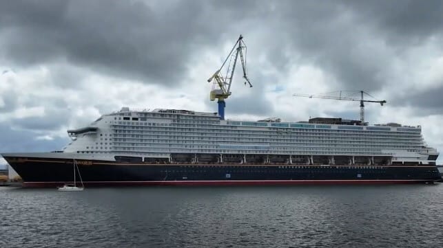Disney cruise ship construction