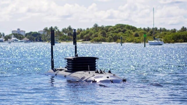 Dry Combat Submersible