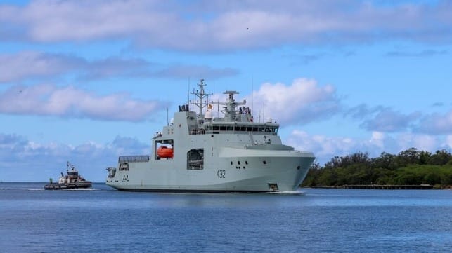 HMCS Max Bernays calls at Pearl Harbor, June 2024 (USN)