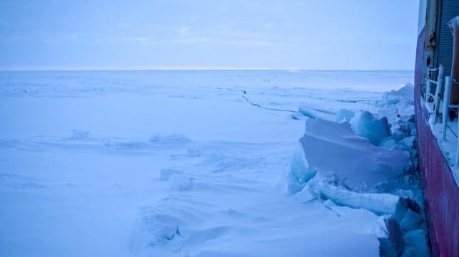 Antarctic icebreaking 