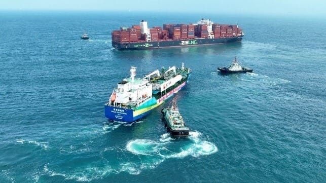 LNG bunkering operation
