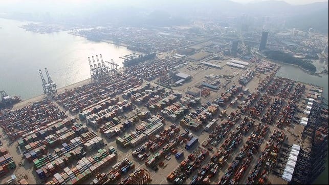container shipping disrutpion and congestion in Yantian Chna 