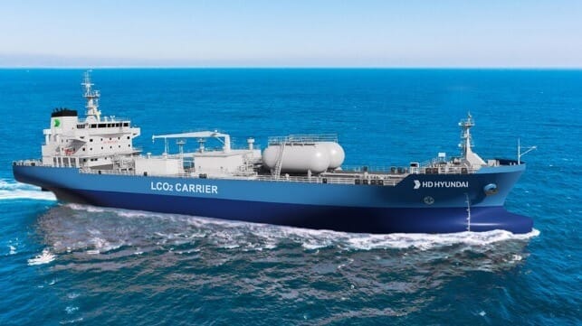 LCO2 carrier
