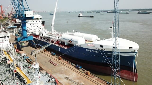tanker demonstratures environmental efficiency
