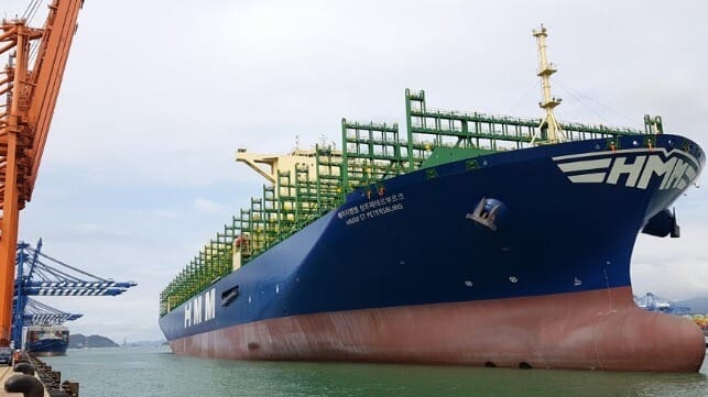 HMM containership