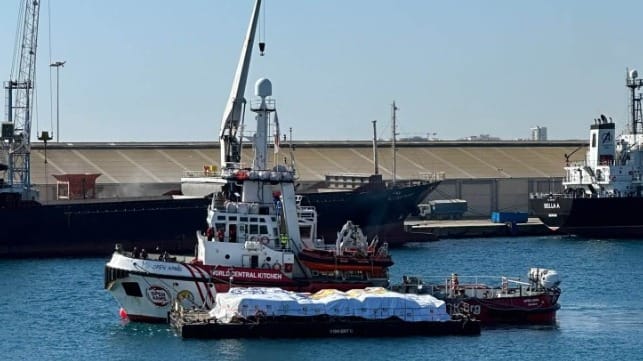 Tug World Central Kitchen shipment