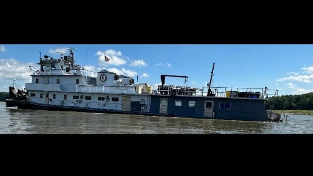 City of Louisville aground (NTSB/USCG)