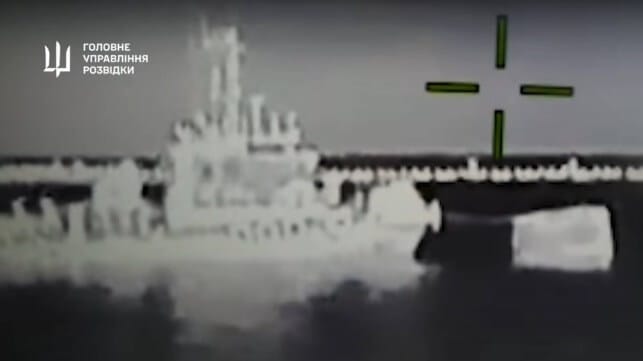 FPV drone approaches a harbor tug in Sevastopol (GUR)