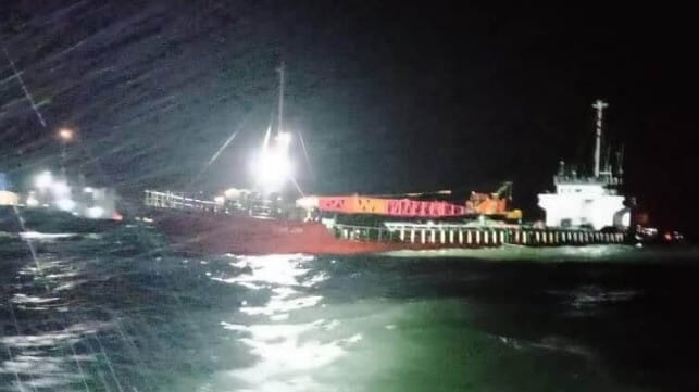 cargo ship sinking