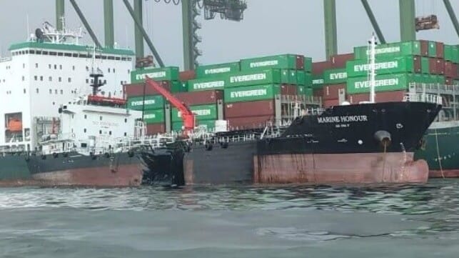 Damage to the bunker tanker Marine Honour (MPA Singapore)