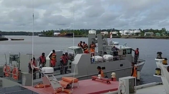 Indonesian Navy patrol vessel off Papua