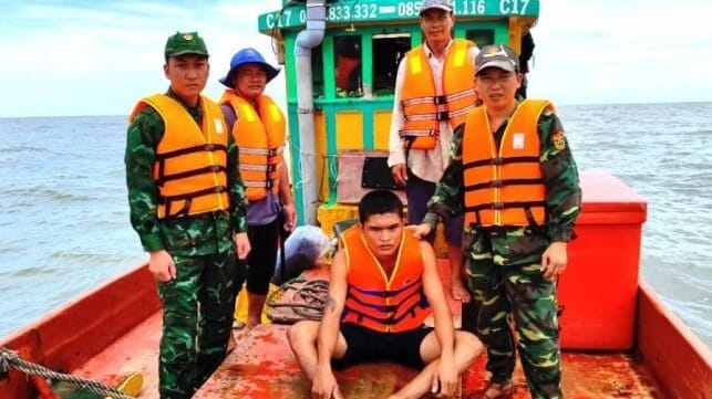 Border guards rescue