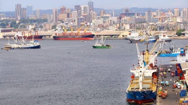 Traffic at Port Abidjan, Ivory Coast, 2021 (Eric Browin / CC BY SA 4.0)