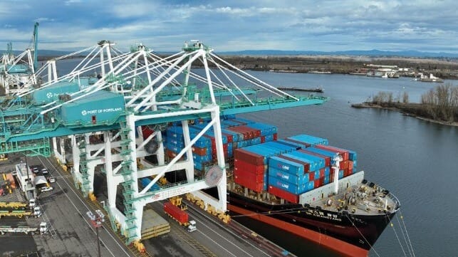 Portland Oregon container terminal