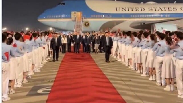 Trump arrival in China