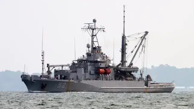 USNS Salvor (USN file image)