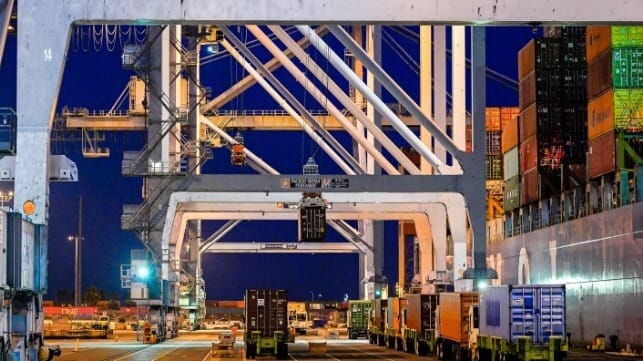 container offloading