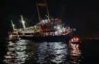 listing cargo ship